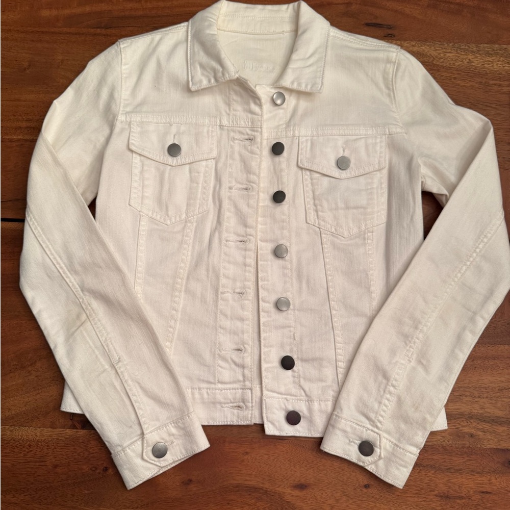 Kut from the Kloth white Denim Jacket. XS, great condition.